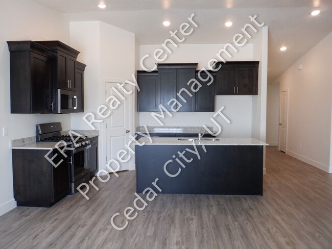 Photo - Move-in Bonus! - 3 bedroom - 2 Bath - Single Level Twin Home