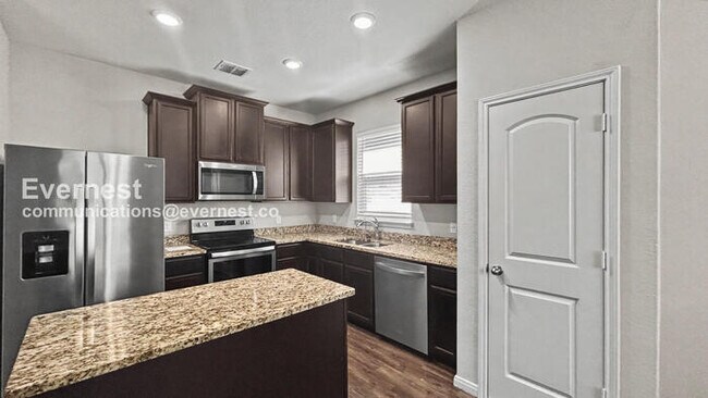 Photo - 6312 Juniper Vw