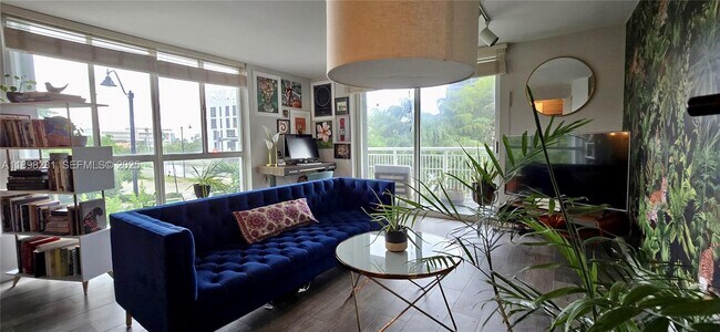 Photo - 1688 West Ave Unidad 209