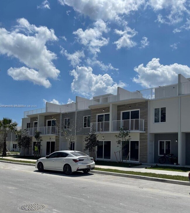 Photo - 25842 SW 144th Ave