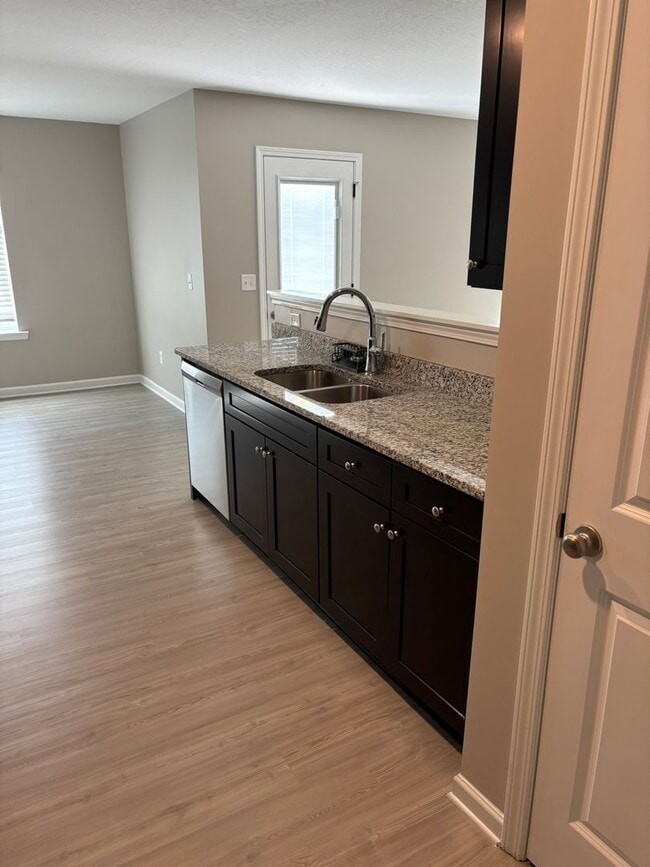 Photo - Beautiful home located in a culdesac.