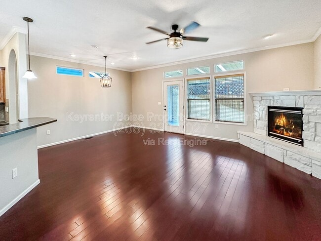 Photo - 9259 W Olivia St