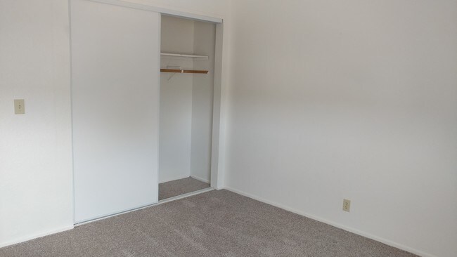 Photo - Desert Palms Apartments