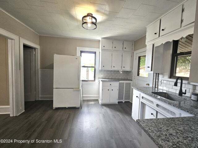 Photo - 405 Fig St