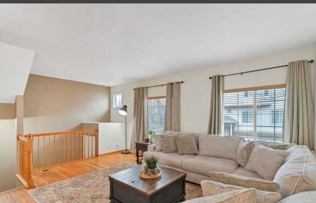 Photo - 143 Monarch Dr