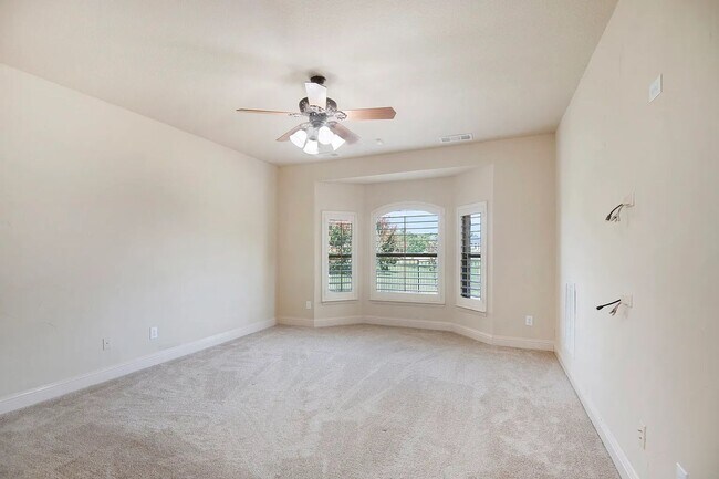 Photo - The Epitome of Luxury Living beautiful 4 bed 4 bath