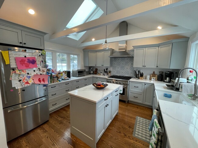 Photo - 181 Christina St