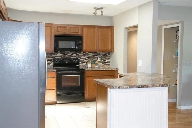Photo - 2809 Gulfstream Rd
