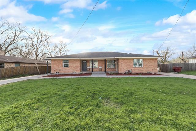 Building Photo - 913 Live Oak St