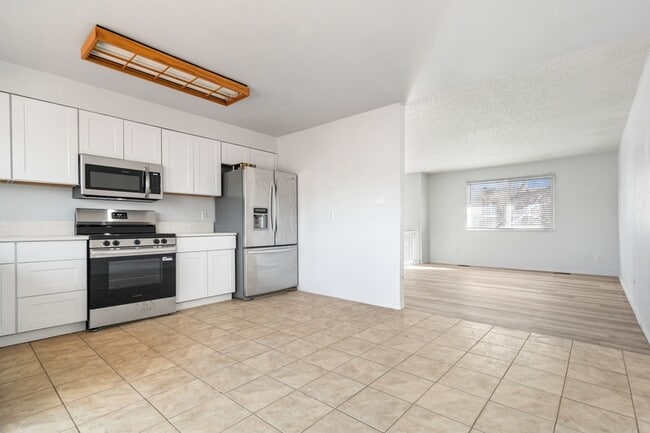 Photo - 1377 Youngfield St