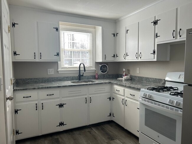 Photo - 30 South St Unidad D