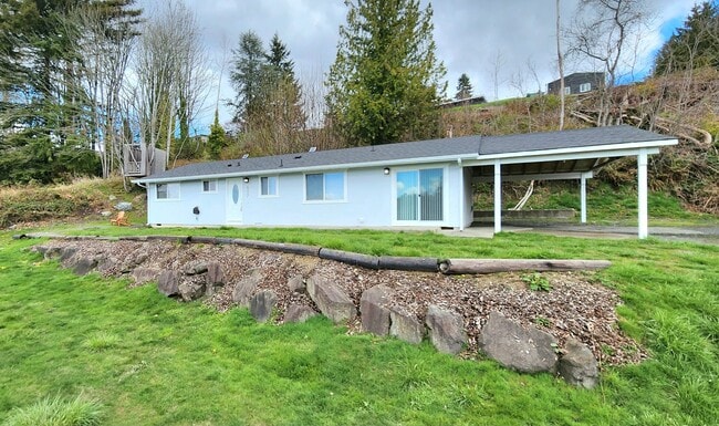 Photo - 3 Bedroom / 1 Bath Home in Lake Stevens with View