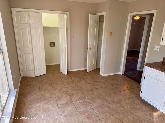 Photo - 6440 Lynnfield Rd