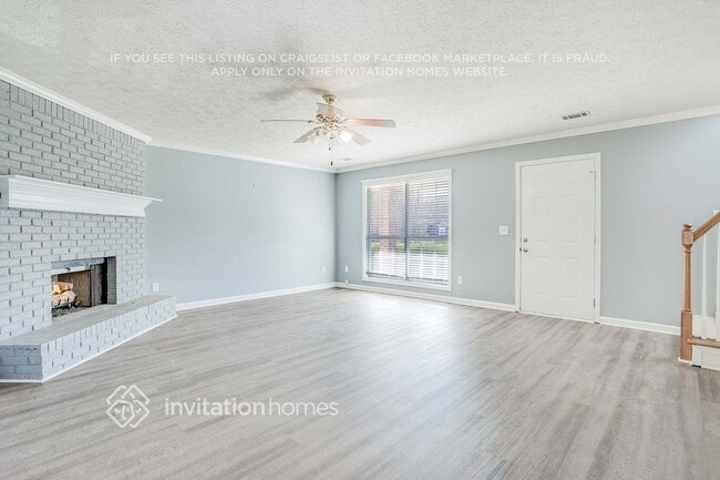 Photo - 70 Windsong Dr