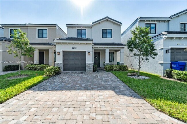 Photo - 3392 NW 5th St