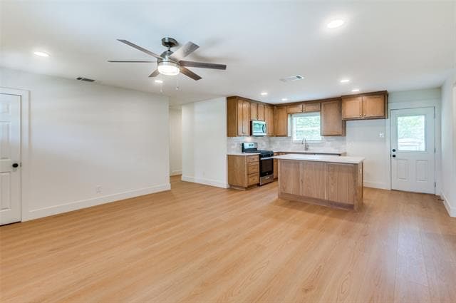 Photo - 418 Goodyear St