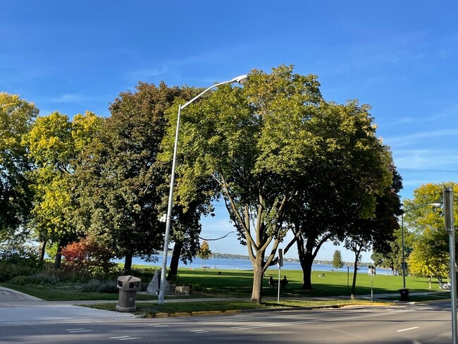 Photo - 307 E Gorham St