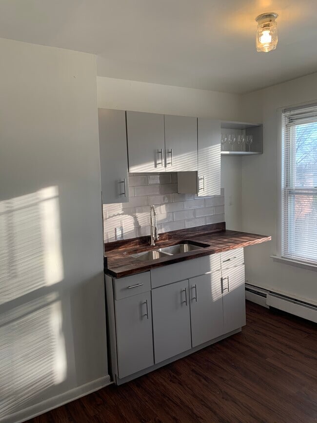 Photo - 3914 Maine Ave Unit 3rd Floor