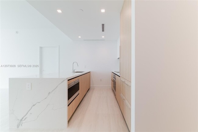 Photo - 2411 Laguna Cir Unit 2909