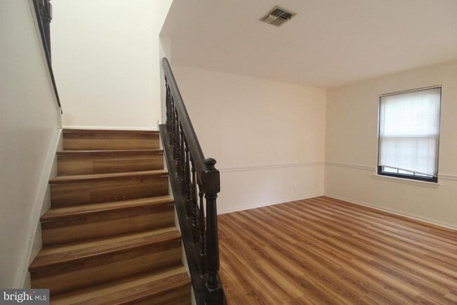 Photo - 19 Francis Ct