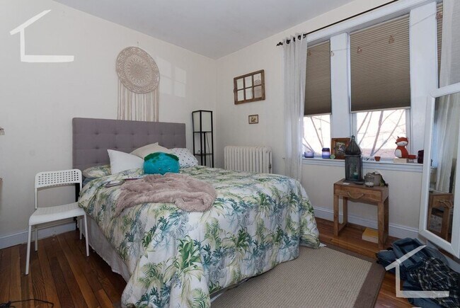 Photo - Bright Brookline 4-bed 2-bath with Heat/Hot Water Included!