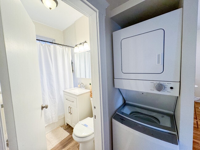 Photo - 29 Mount Hood Rd Unit 12