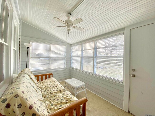 Photo - 14039 Young Rd