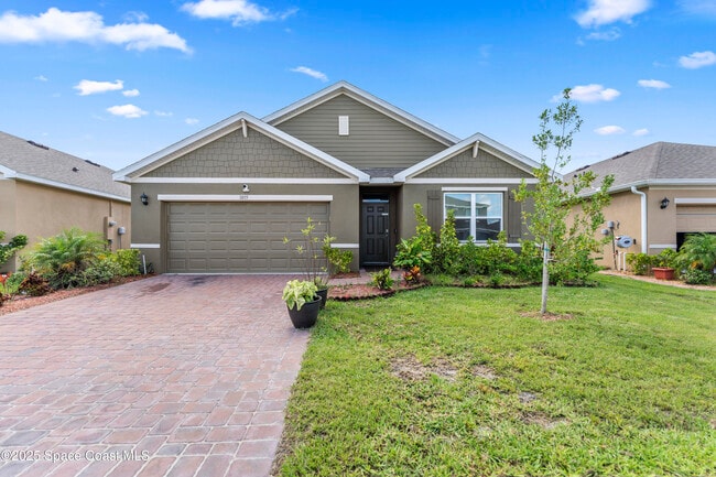 Photo - 1015 Dugan CIR SE