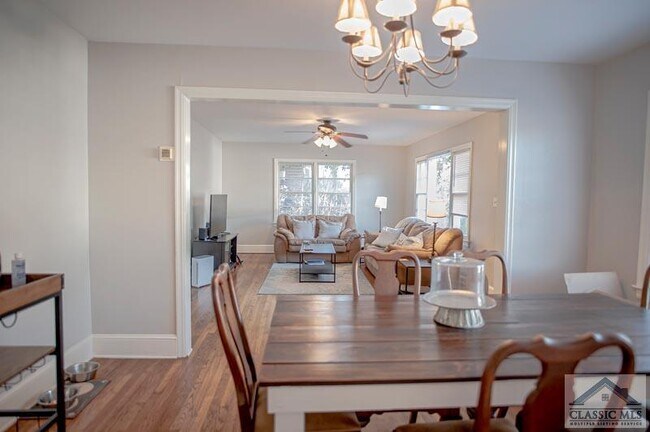 Photo - 129 Westover Dr