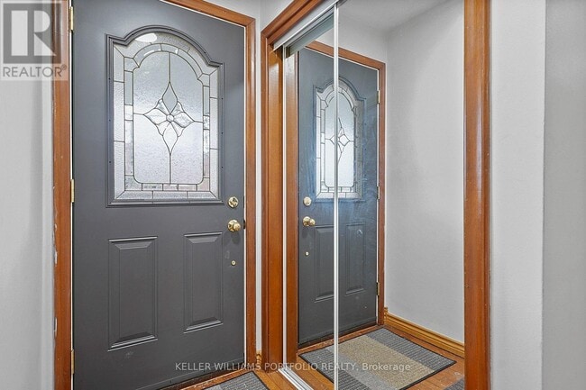 Photo - 68 Athabasca St