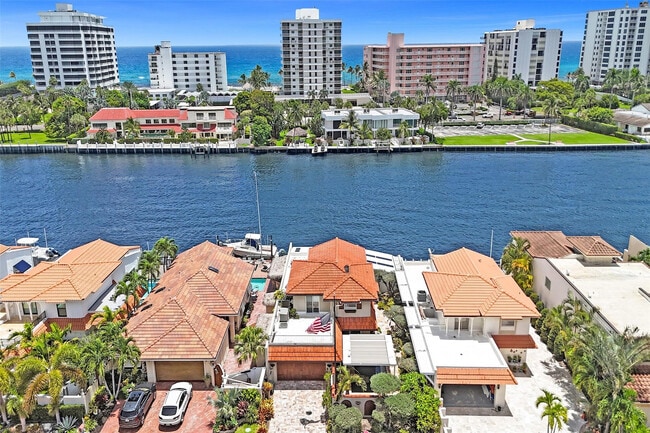 Photo - 683 Pelican Way