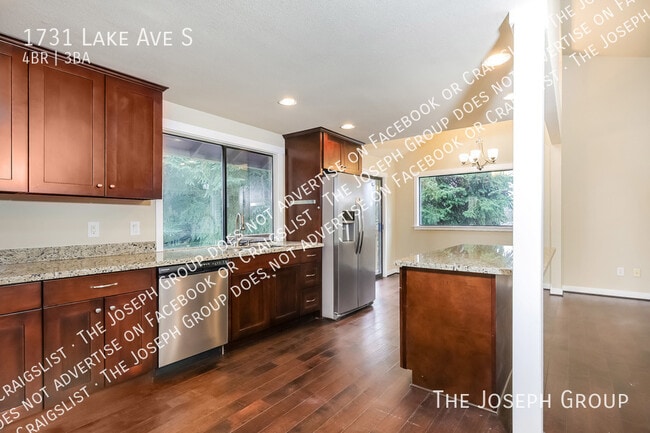 Photo - 1731 Lake Ave S