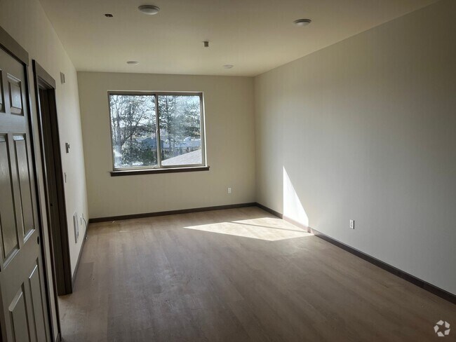 Building Photo - Prince Ave Unit 201 Rental