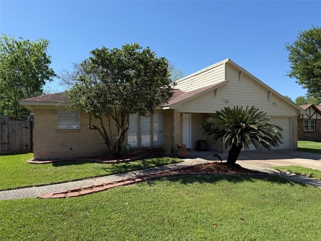 Building Photo - 6610 Addicks Clodine Rd