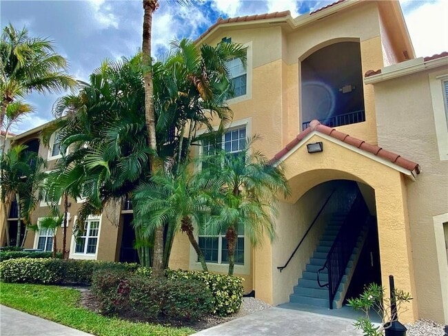 Building Photo - 15185 Michelangelo Blvd Unit 105 Rental