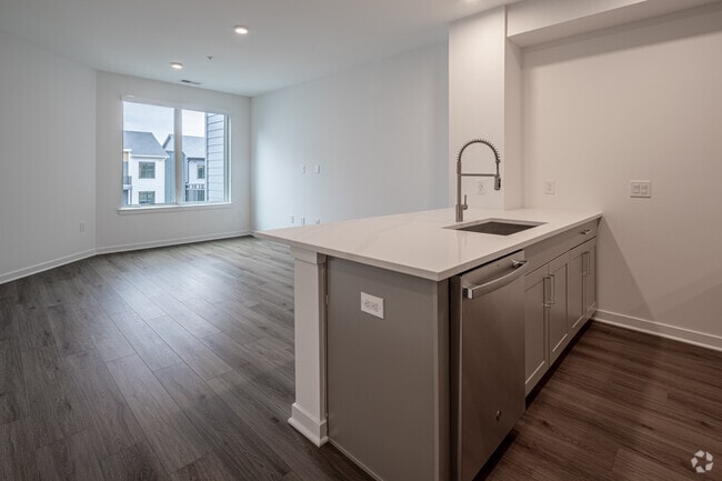 1BR, 1BA - Kitchen, Living Room - Stonehill at West Orange