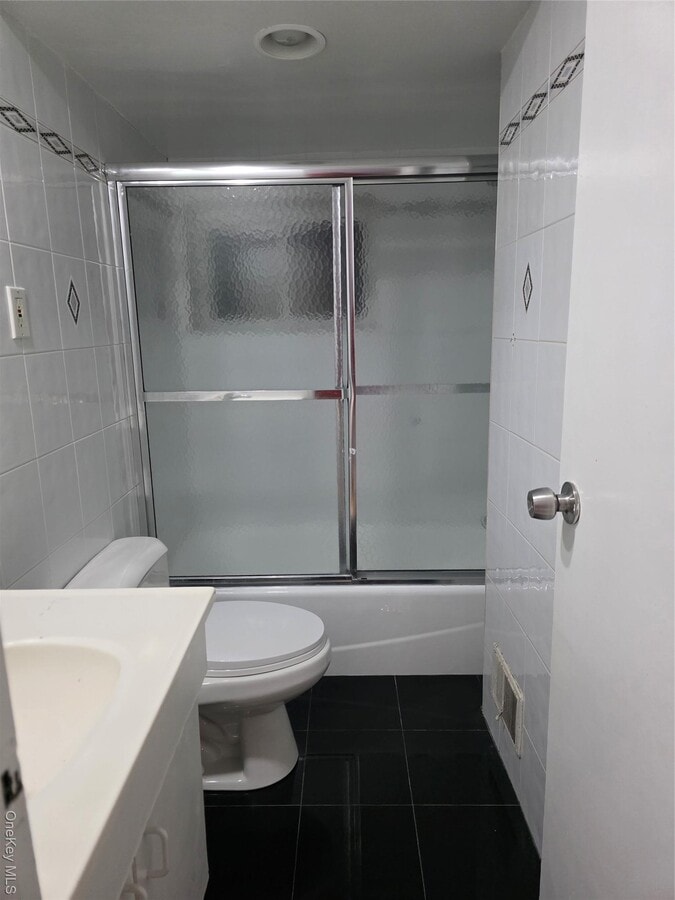 Photo - 4 Lauren Ave S