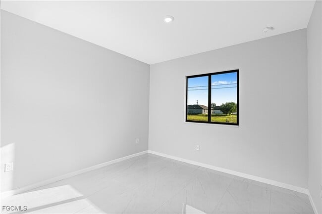 Photo - 3340 NE 19th Ave