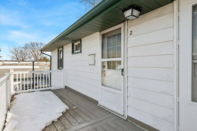 Photo - Available Immediately – 1B/1B Recently Renovated Unit