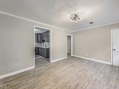 Photo - 697 Tom Read Dr