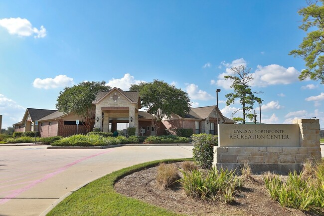 Building Photo - 14211 Pinefrost Ln