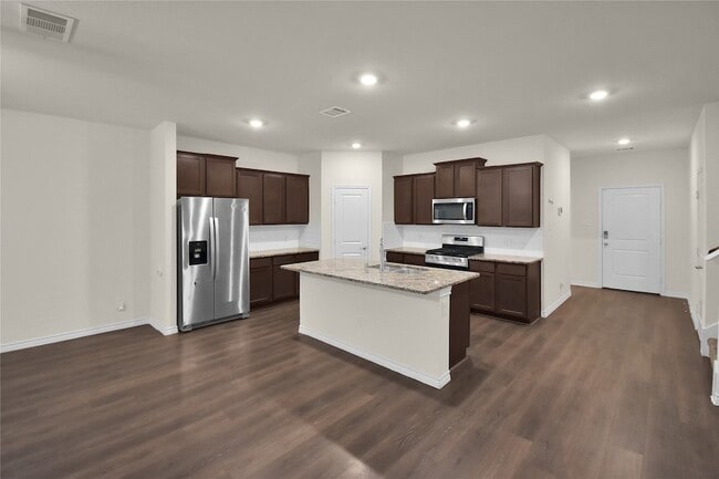 Photo - 604 Gunsmoke Trail