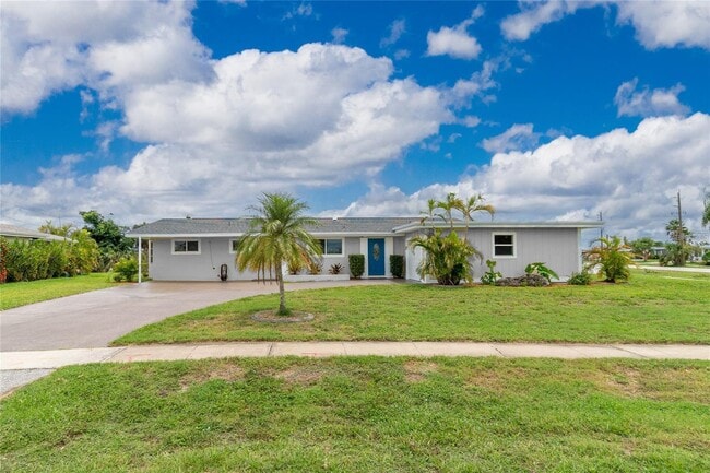 Building Photo - 2324 Hayworth Rd Rental