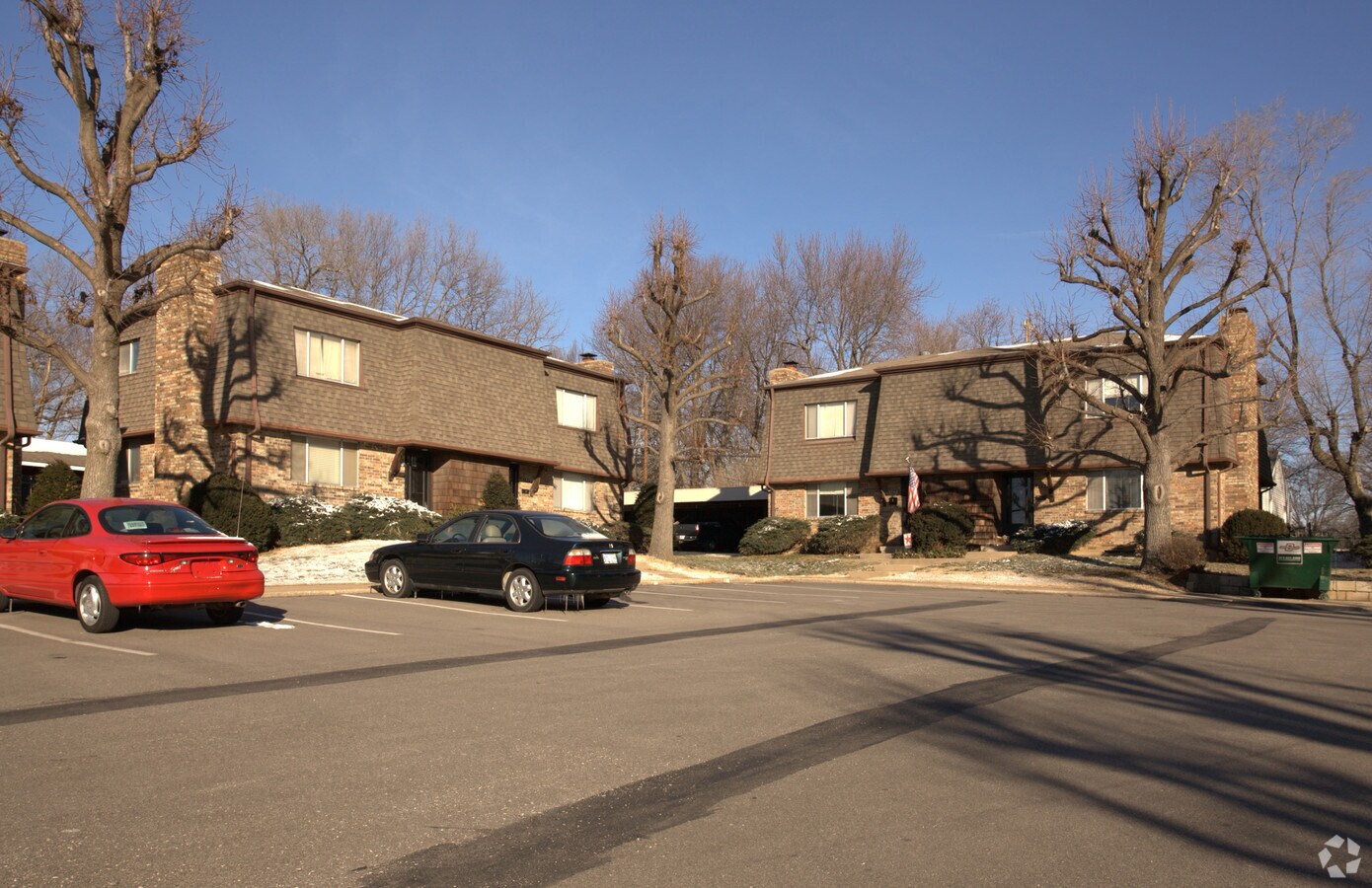 Photo - Glenwood Square