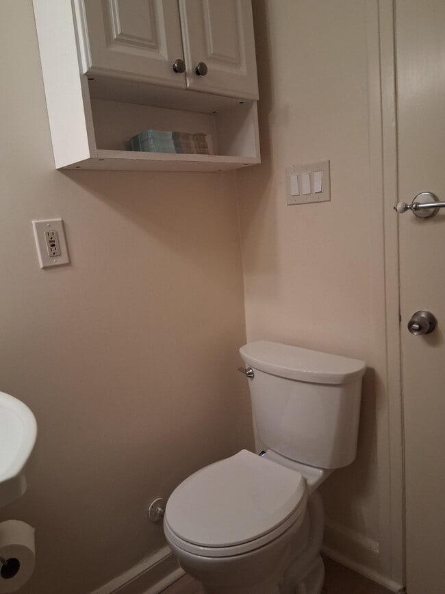 5005 Wall St Unit 5005