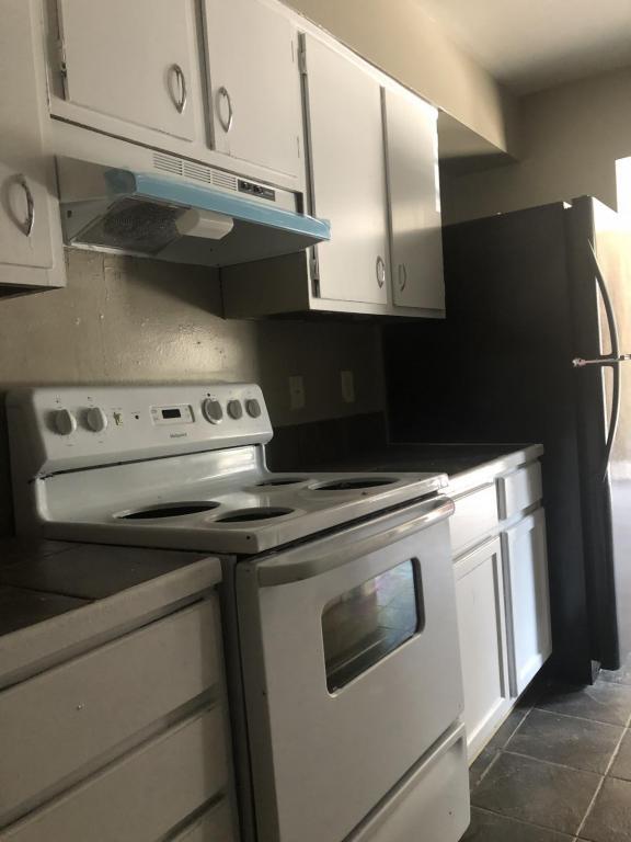 Photo - 12427 Shay Ave