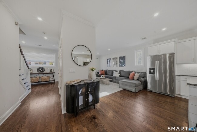 Photo - 145 Brentwood Ave