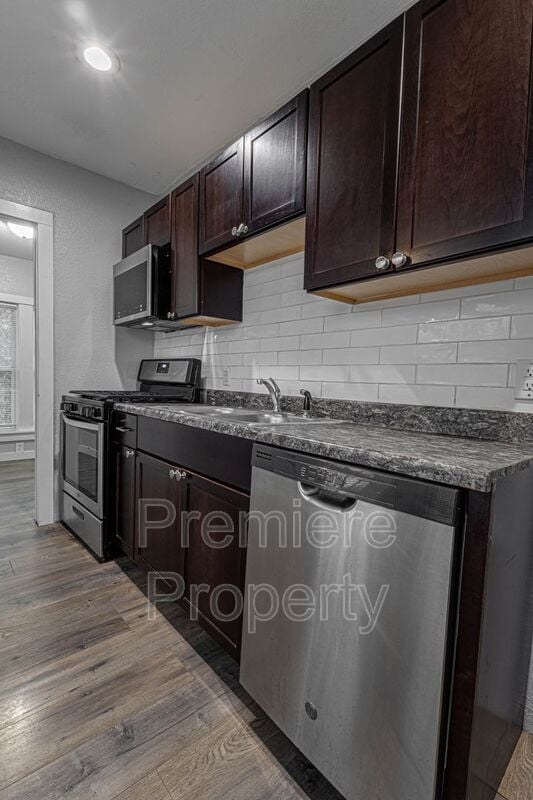 Photo - 1217 W 21st St