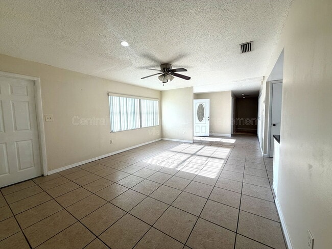 Photo - 1826 Mulberrywood Ct