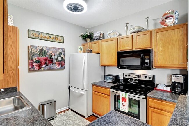 Photo - 4802 51st St W Unit 412